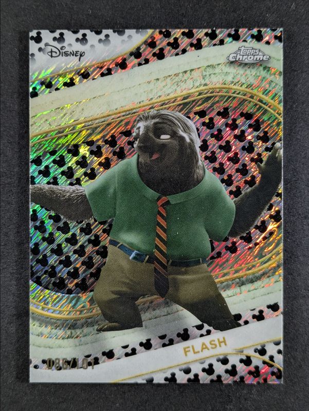 2025 Topps Chrome Disney #171 Mickey Mouse Black & White Shimmer Refractor /101