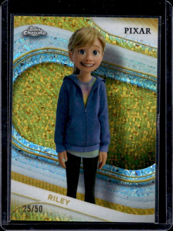 Riley 2025 Topps Chrome Disney #82 Gold Mini Diamonds Refractor /50 ...