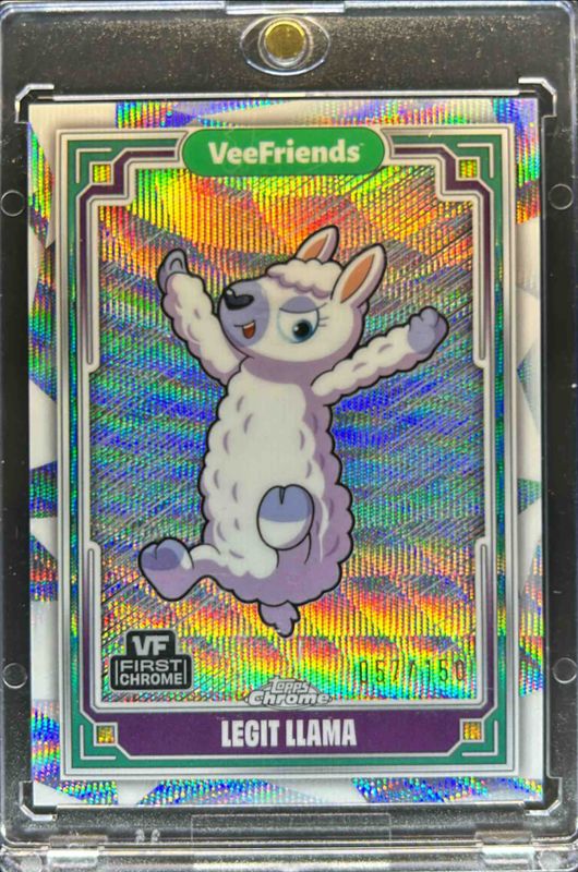 2025 Topps Chrome VeeFriends #62 Wave Refractor /150