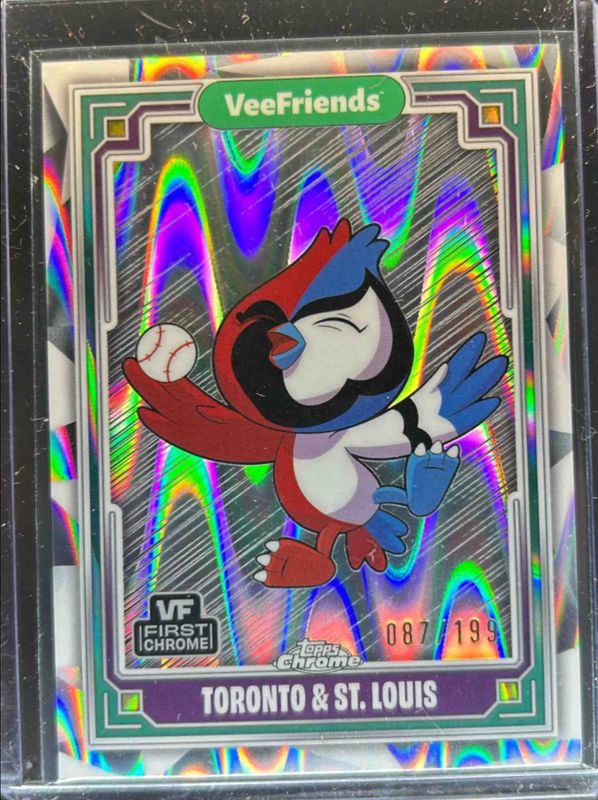 2025 Topps Chrome VeeFriends #94 RayWave Refractor /199
