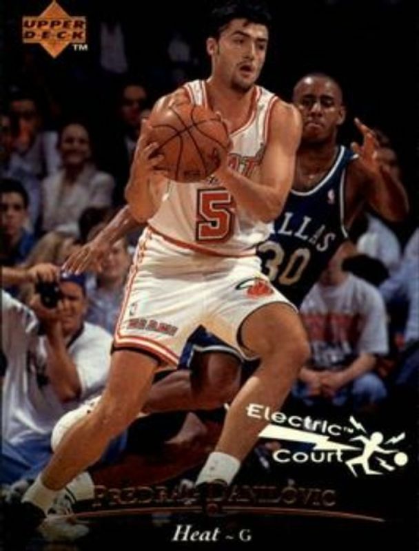 1995 Upper Deck #214 Electric Court