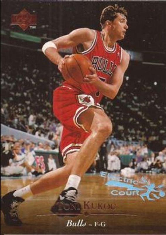 Toni Kukoc 1995 Upper Deck #113 Electric Court RAW