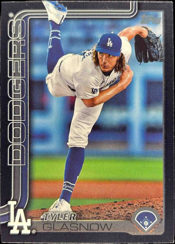 2025 Topps #201 Black /74