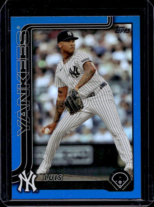 Luis Gil 2025 Topps #321 Blue Rainbow /150 RAW