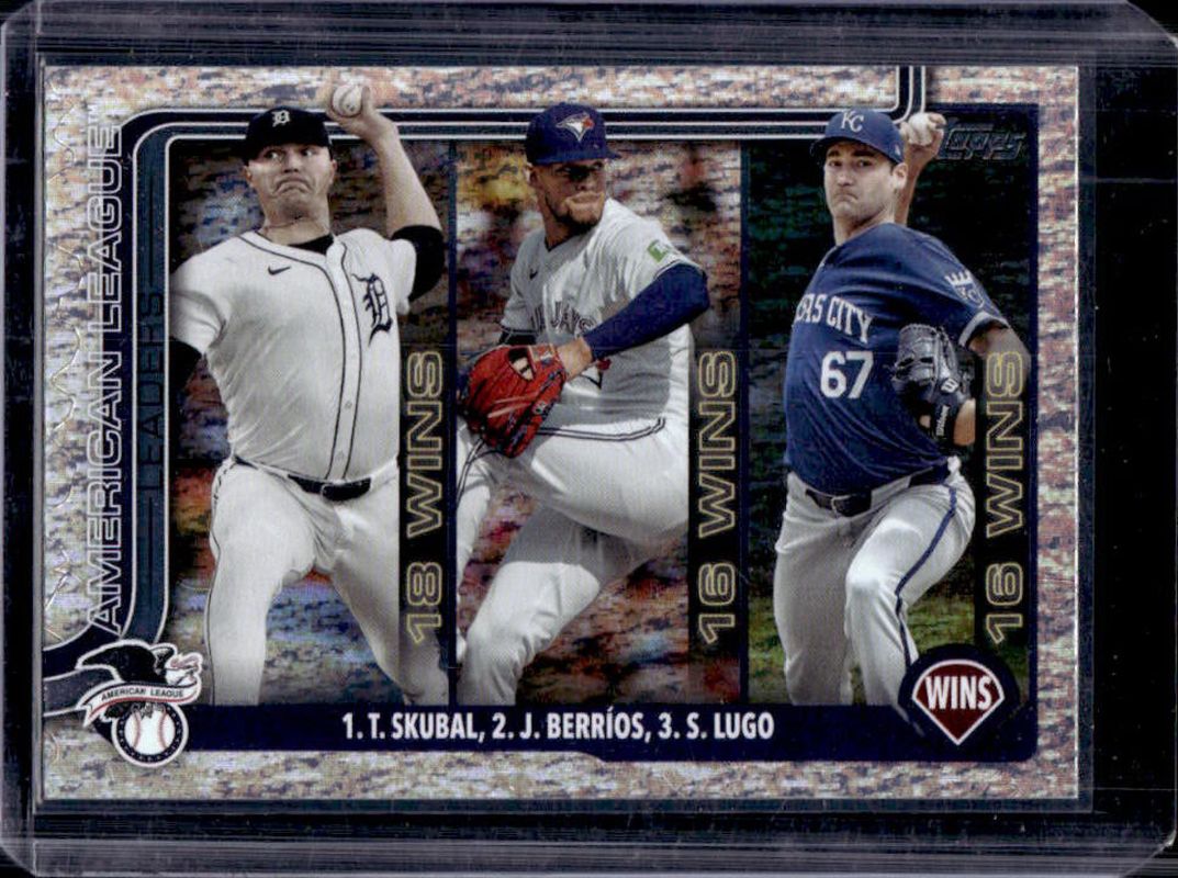 Jose Berrios 2025 Topps #151 Silver Crackle Foilboard RAW