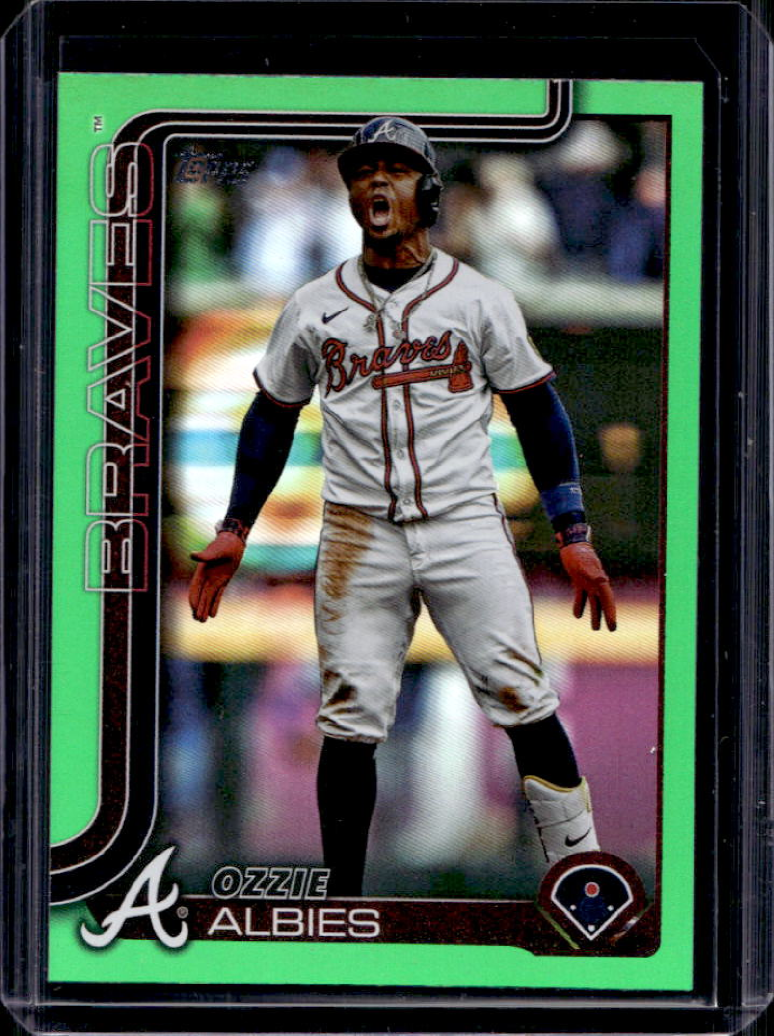 Ozzie Albies 2025 Topps #364 Green Rainbow /99 Price Guide