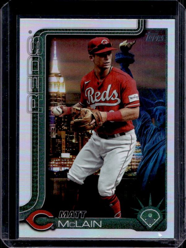 Matt McLain 2025 Topps #647 FF NYC Big Apple Variation RAW