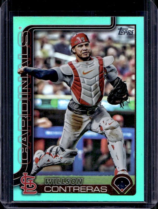 Willson Contreras 2025 Topps #472 Aqua Rainbow Foilboard RAW