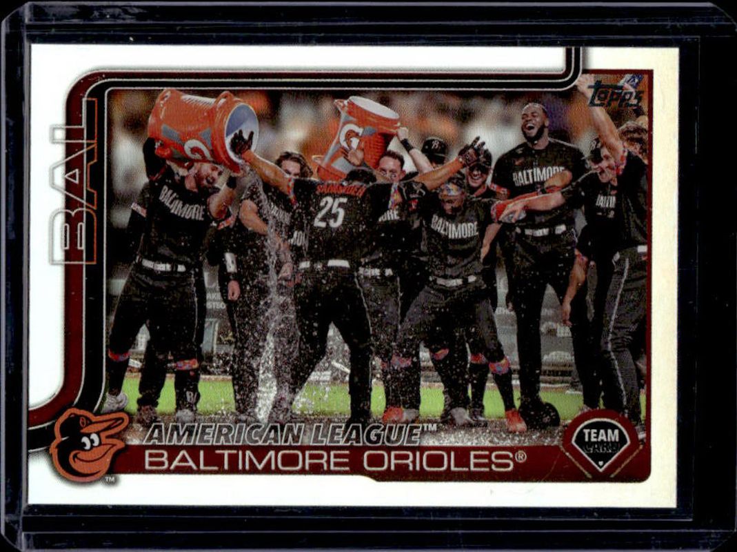 Baltimore Orioles 2025 Topps #170 Rainbow Foil RAW