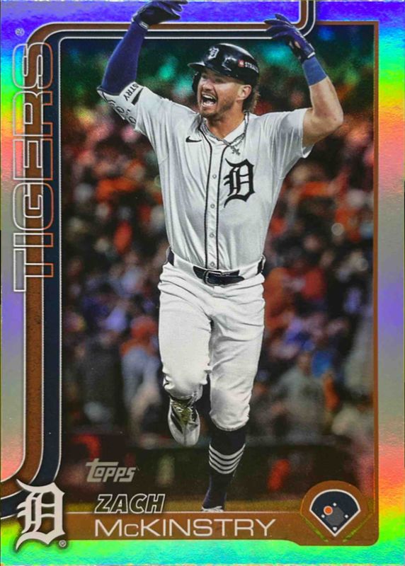 Zach McKinstry 2025 Topps #560 Rainbow Foil RAW
