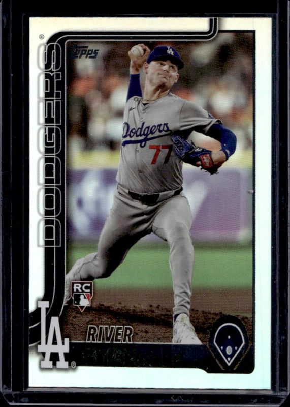 River Ryan 2025 Topps #273 Rainbow Foil Rookie RAW
