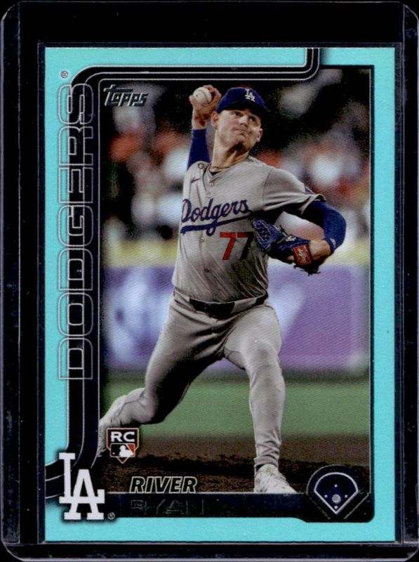 River Ryan 2025 Topps #273 Aqua Rainbow Foilboard Rookie RAW
