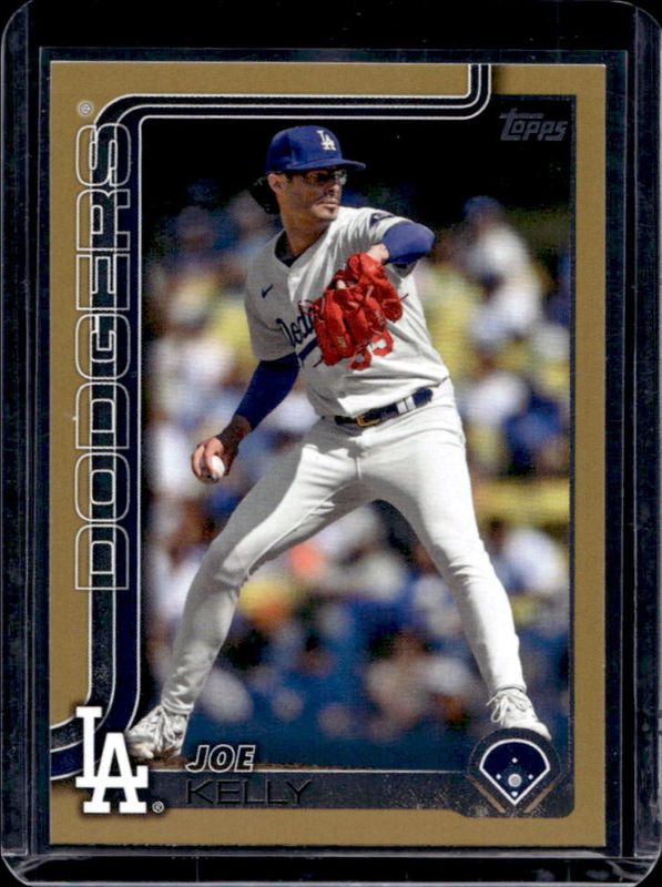 Joe Kelly 2025 Topps #575 Gold /2025 RAW