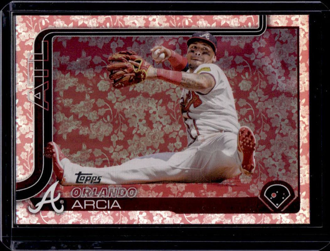Orlando Arcia 2025 Topps #154 Holiday Flowers /50 RAW