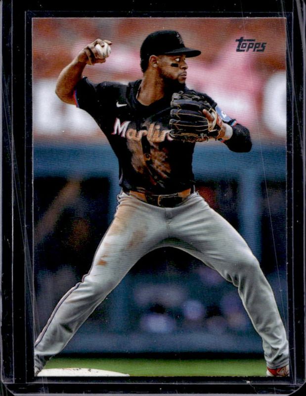 Otto Lopez 2025 Topps #172 True Photo RAW