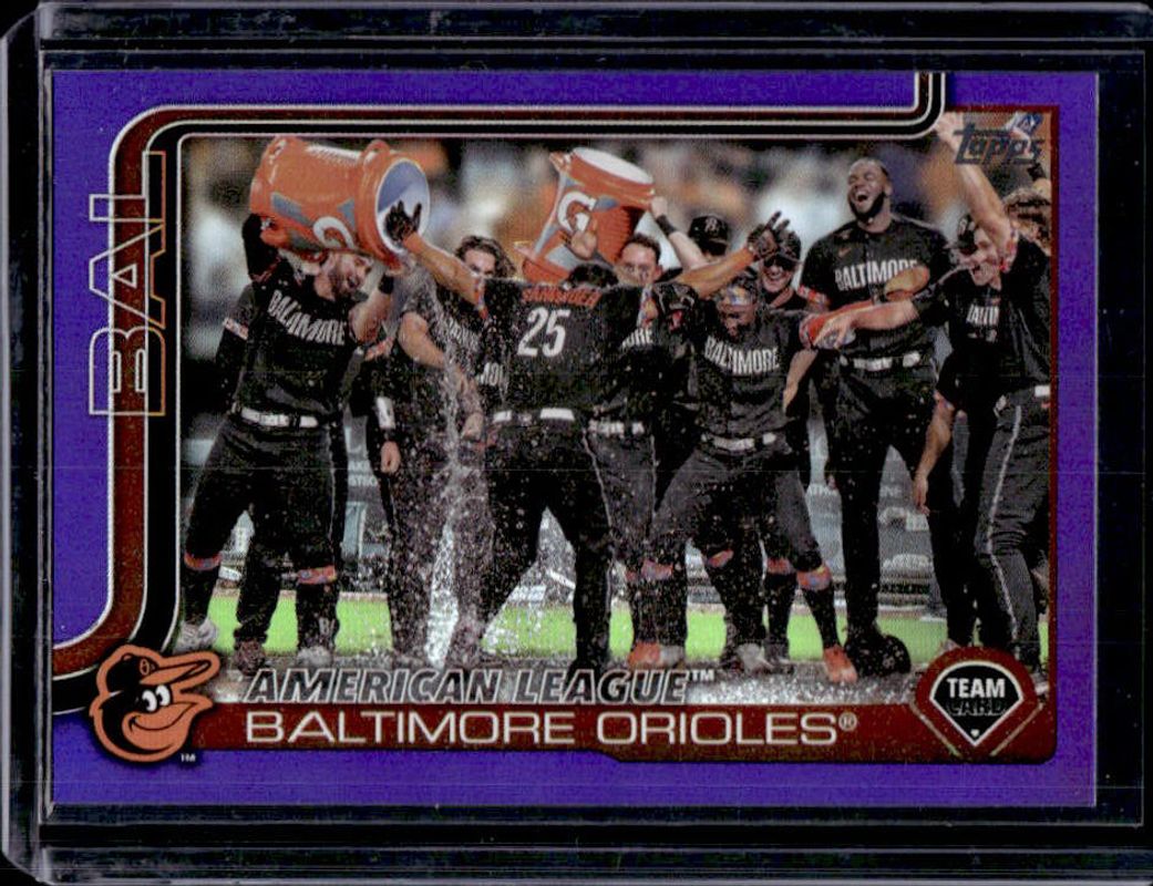 Baltimore Orioles 2025 Topps #170 Purple Rainbow /250 RAW