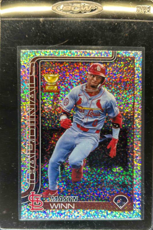 Masyn Winn 2025 Topps #22 Confetti RAW
