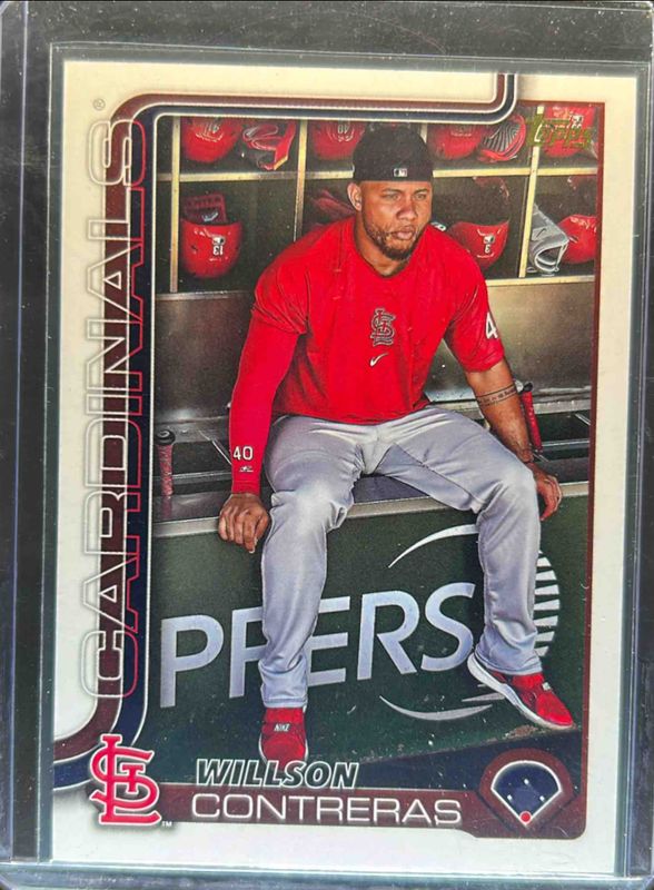 Willson Contreras 2025 Topps #472 Golden Mirror Image Variation /(SSP) RAW