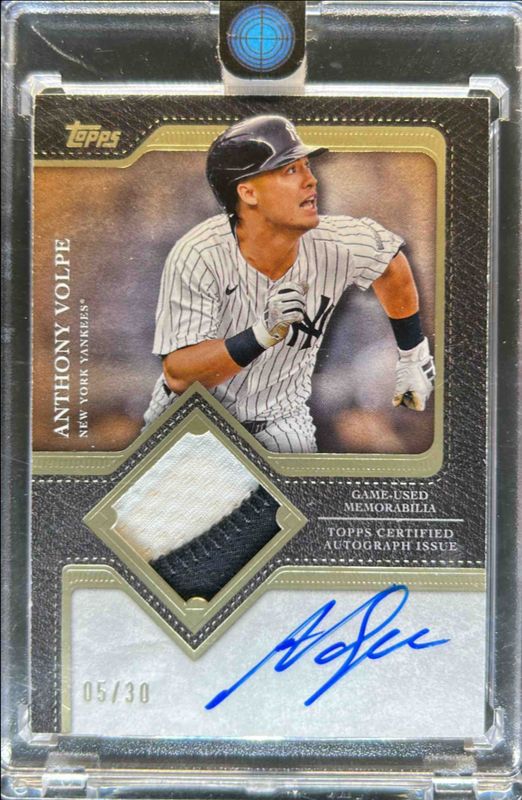 Anthony Volpe 2025 Topps #TFAP-VOL Flagship Autographs Patch RAW