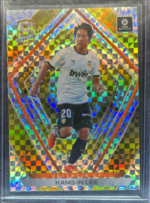 2020 Chronicles #25 Spectra La Liga Gold Power
