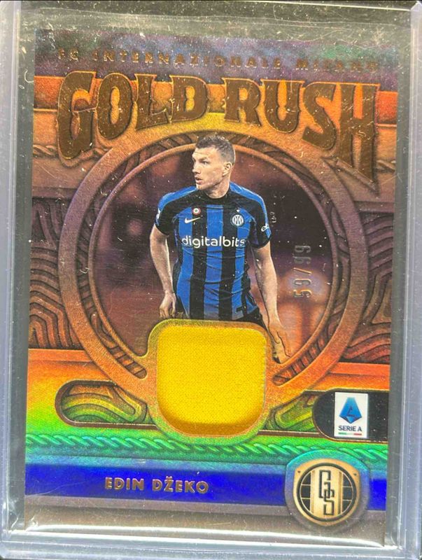 Edin Dzeko 2022 Chronicles #GR-EDZ Gold Standard Gold Rush Serie A /199 RAW