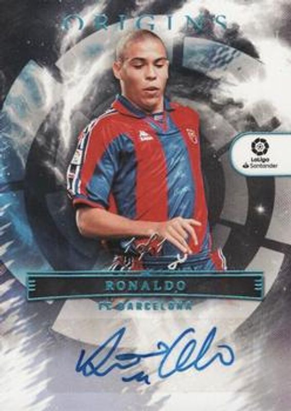Ronaldo 2022 Chronicles #OA-R9 Origins Autographs La Liga - Platinum /1 RAW