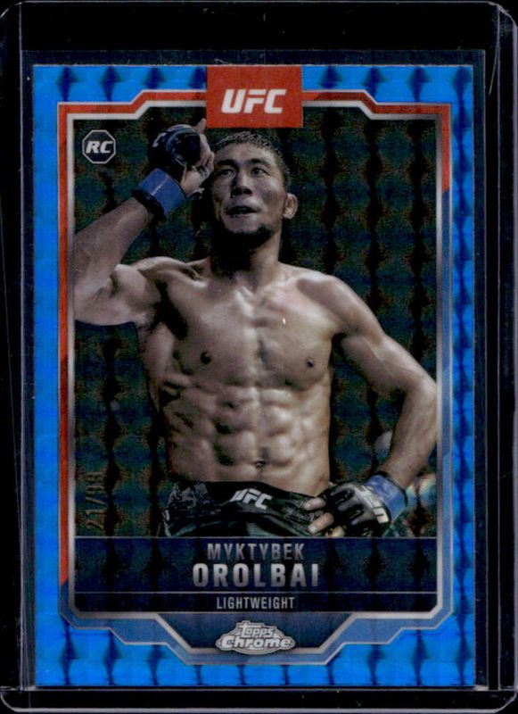 2025 Topps Chrome UFC #77 Blue Geometric Refractor /99