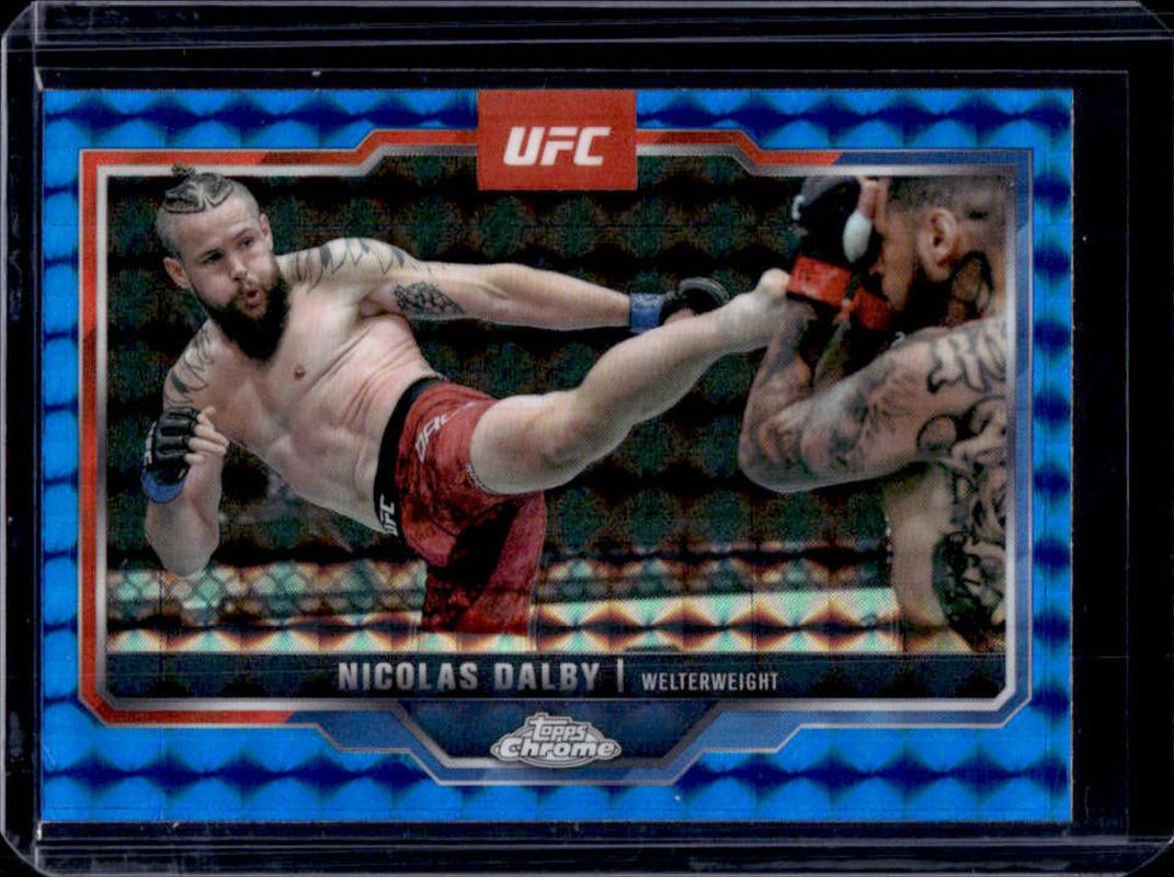 2025 Topps Chrome UFC #42 Blue Geometric Refractor /99