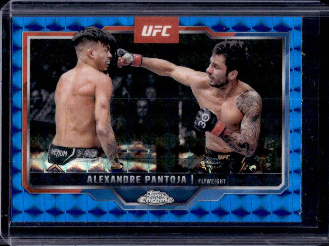 Alexandre Pantoja 2025 Topps Chrome UFC #188 Blue Geometric Refractor /99 RAW