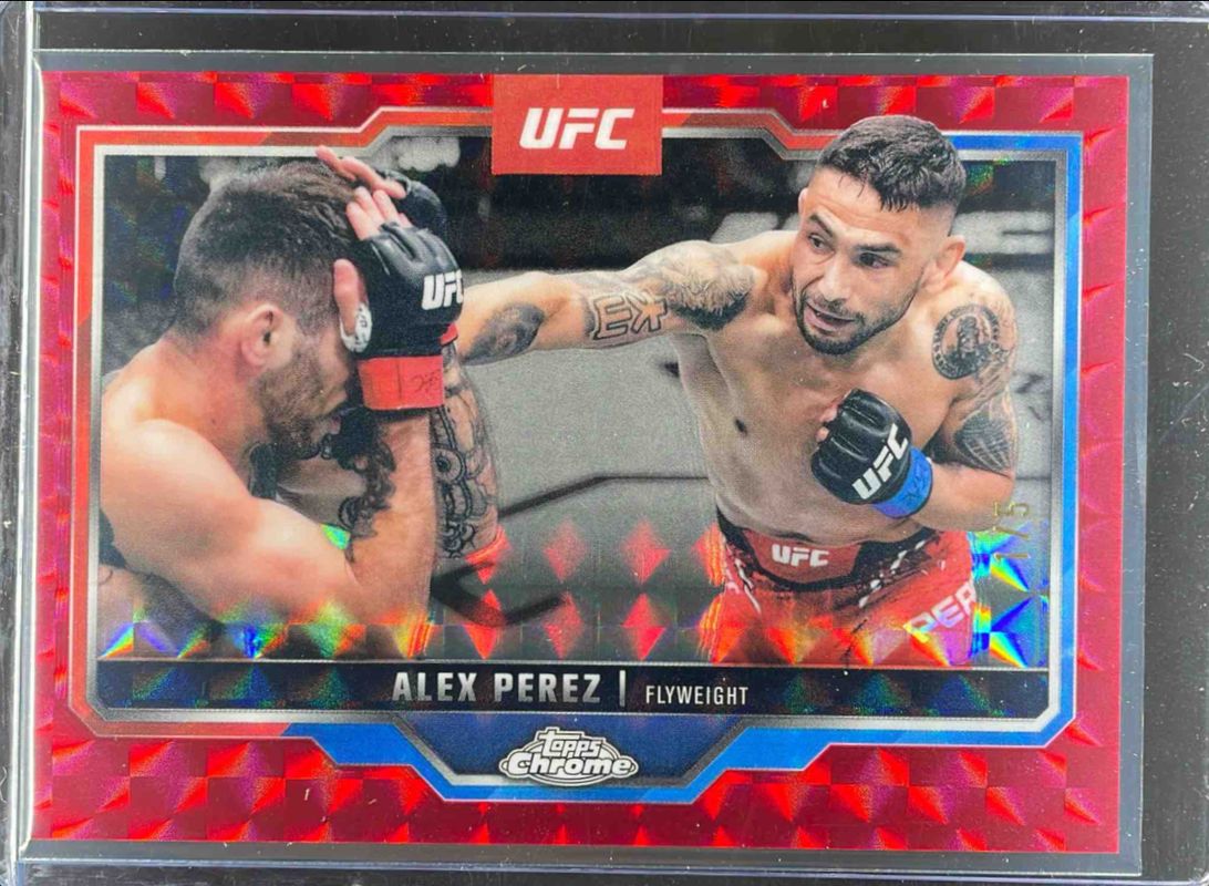 Alex Perez 2025 Topps Chrome UFC #60 Red Geometric Refractor /5 RAW