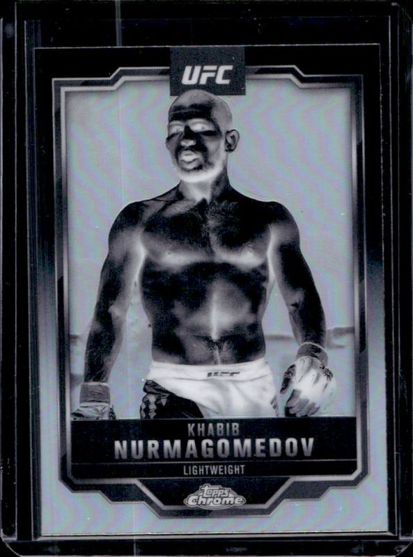 Khabib Nurmagomedov 2025 Topps Chrome UFC #36 Negative Refractor