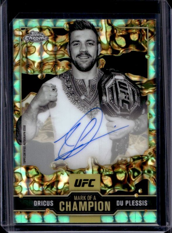 Dricus du Plessis 2025 Topps Chrome UFC #MOC-DD Mark of a Champion Autographs - Aqua Geometric Refractor RAW