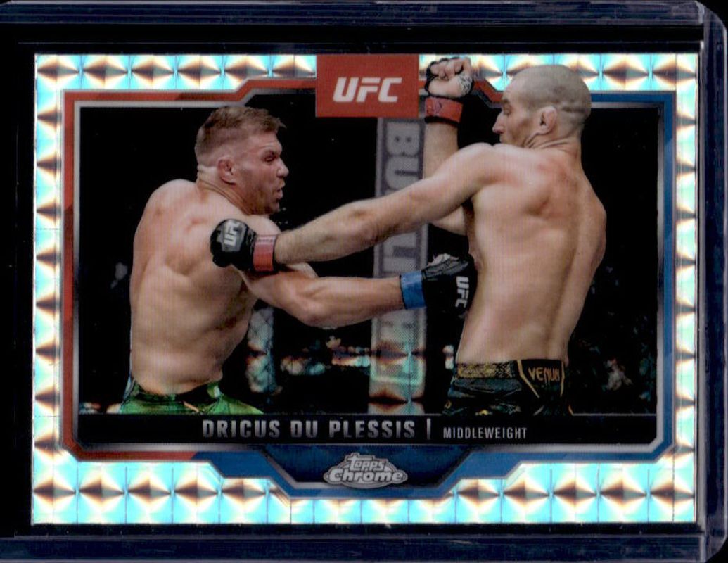 Dricus du Plessis 2025 Topps Chrome UFC #137 Geometric Refractor RAW