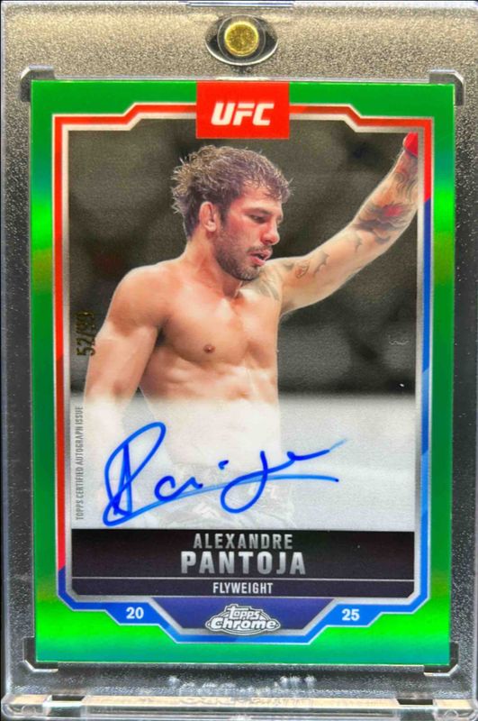 Alexandre Pantoja 2025 Topps Chrome UFC #CVA-AP Chrome Veteran Autographs - Green Refractor /99 RAW