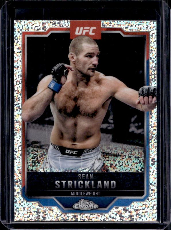 Sean Strickland 2025 Topps Chrome UFC #74 Speckle Refractor /250 RAW