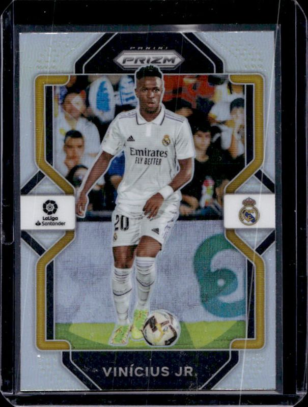 Vinicius Jr. 2022 Chronicles #227 La Liga - Silver RAW