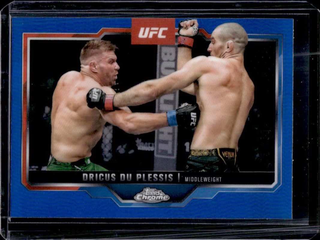 Dricus du Plessis 2025 Topps Chrome UFC #137 Blue Refractor /150 RAW