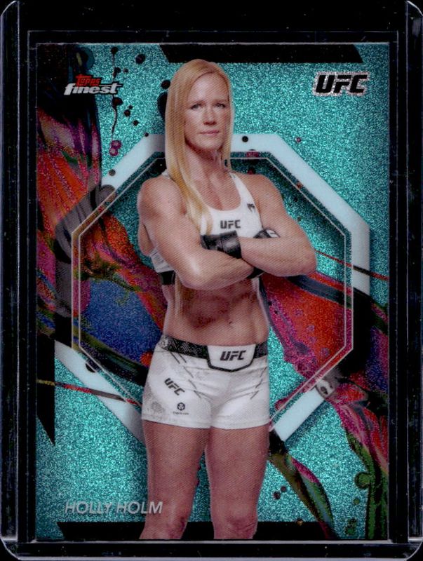 2024 Topps Finest UFC #94 Aqua Glitter Refractor