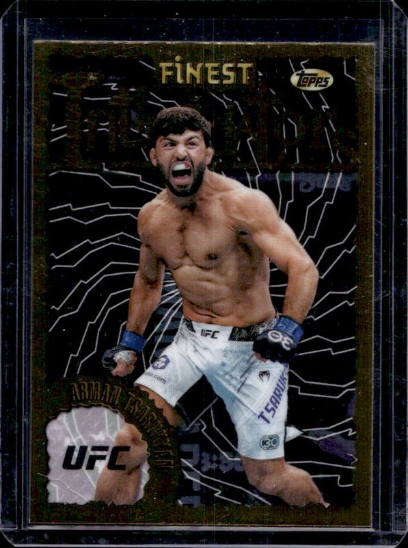 Arman Tsarukyan 2024 Topps Finest UFC #INT-13 Intimidators RAW