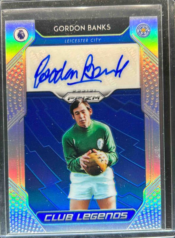 Gordon Banks 2019 Prizm Premier League #CL-GBN Club Legends Signatures - Silver /25 RAW