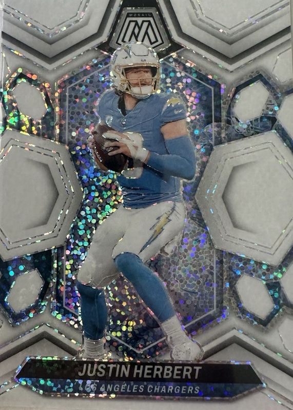Justin Herbert 2024 Mosaic #120 White Sparkle /(SSP) RAW