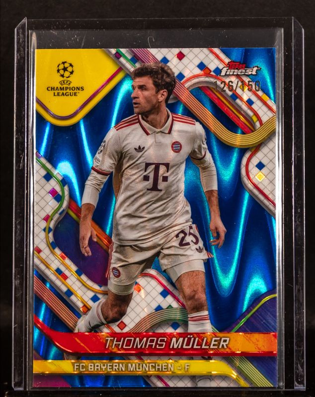 2024 Topps Finest UEFA Club Competitions #141 Blue RayWave Refractor /150