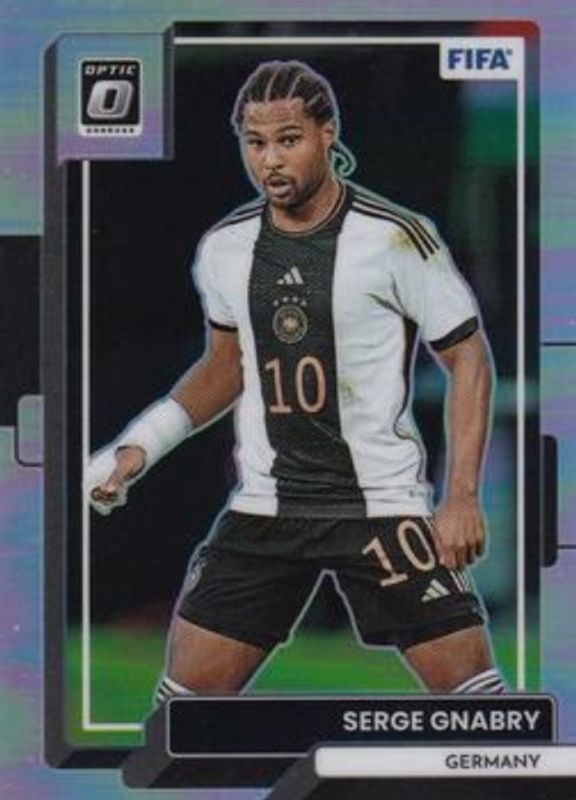 Serge Gnabry 2022 Donruss #62 Optic - Holo RAW