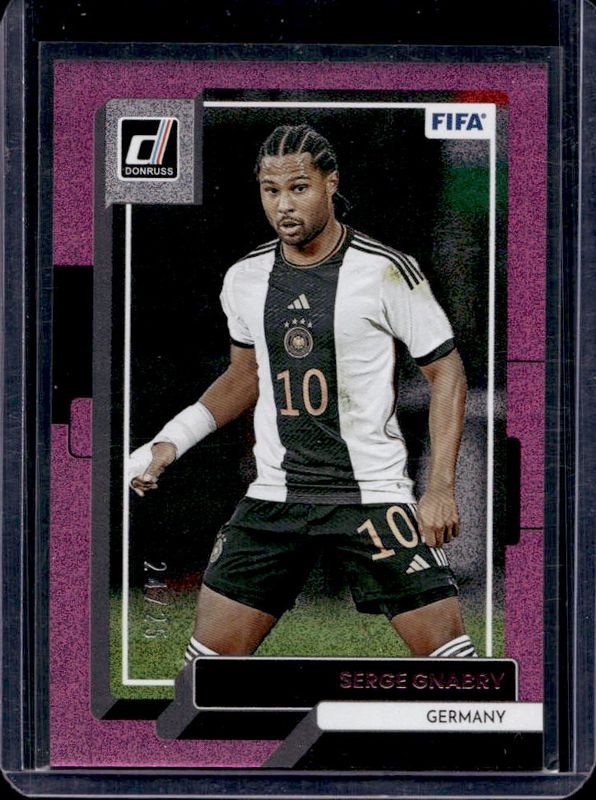 Serge Gnabry 2022 Donruss #62 Pink /25 RAW