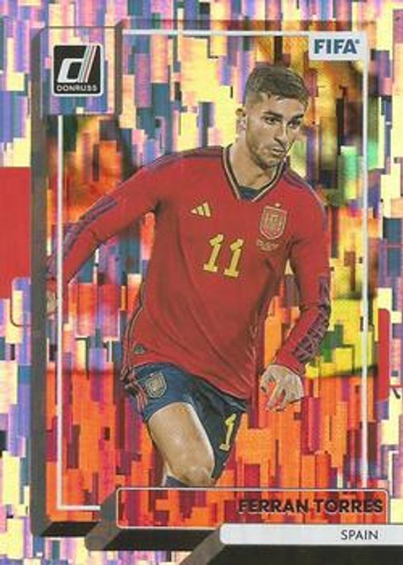 Ferran Torres 2022 Donruss #117 Silver (Rookie) /349 RAW