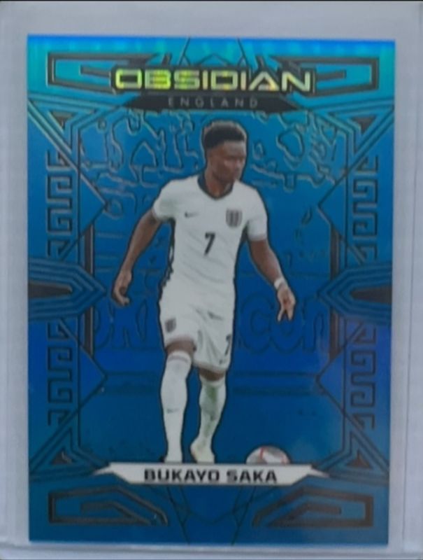 Bukayo Saka 2023 Obsidian #148 Electric Etch Neon Blue Flood /15 RAW