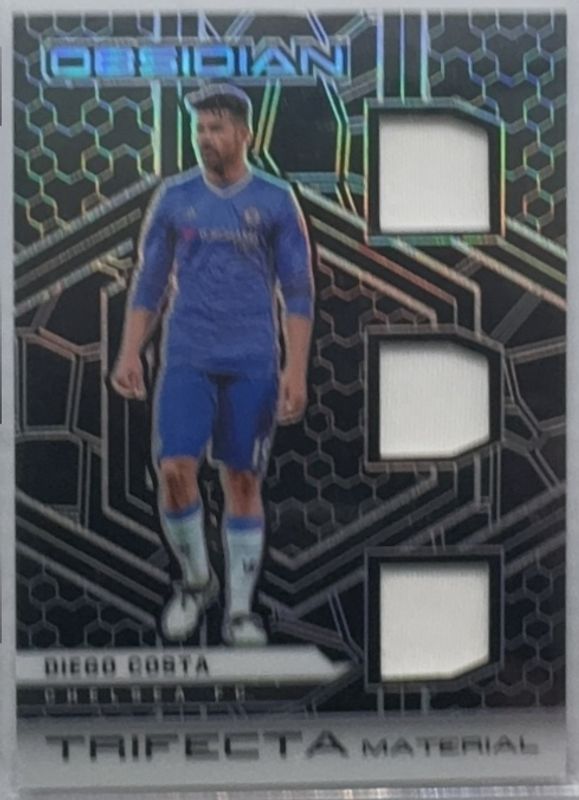 2021 Obsidian #TM-DC Trifecta Material /149