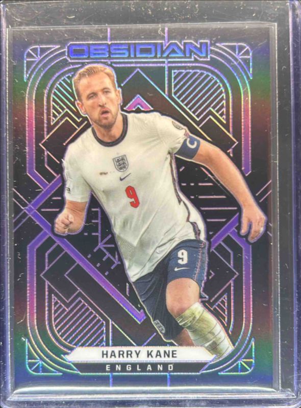 Harry Kane 2021 Obsidian #103 Electric Etch Purple /30 RAW