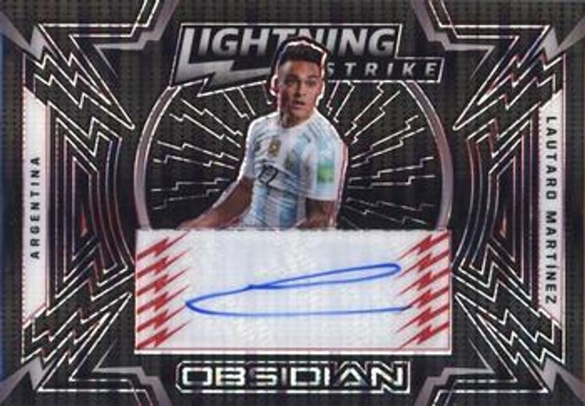 Lautaro Martinez 2021 Obsidian #LS-LMA Lightning Strike - Electric Etch Red Pulsar /44 RAW