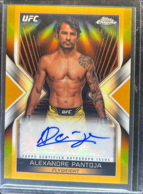 Alexandre Pantoja 2024 Topps Chrome UFC #MEA-APA Main Event Autographs - Gold Refractor /50 RAW